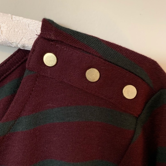 🛍 SIMONS CONTEMPORAINE Striped Top - Picture 2 of 4